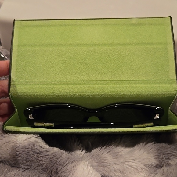 Longchamp Paris Black Cat-Eye Sunglasses with Gradient Lenses Brand New In Case